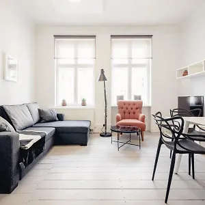 Wozna 14a, 2 Rooms, Self Check In 24h , Poznań Polska